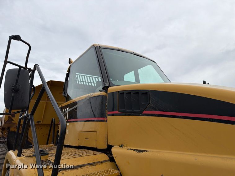 image for item EA0545 2005 Caterpillar 740 articulated haul truck