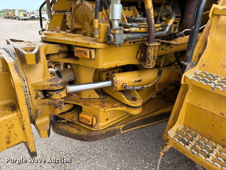 image for item EA0545 2005 Caterpillar 740 articulated haul truck