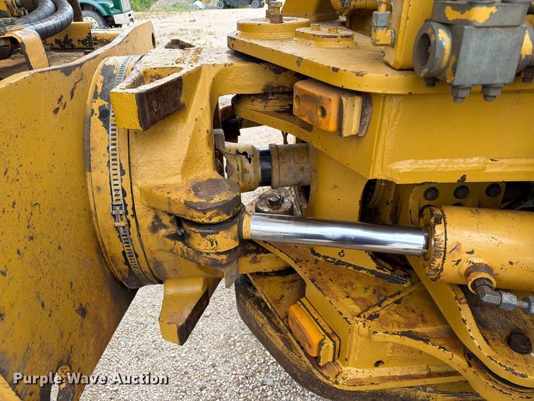 image for item EA0545 2005 Caterpillar 740 articulated haul truck