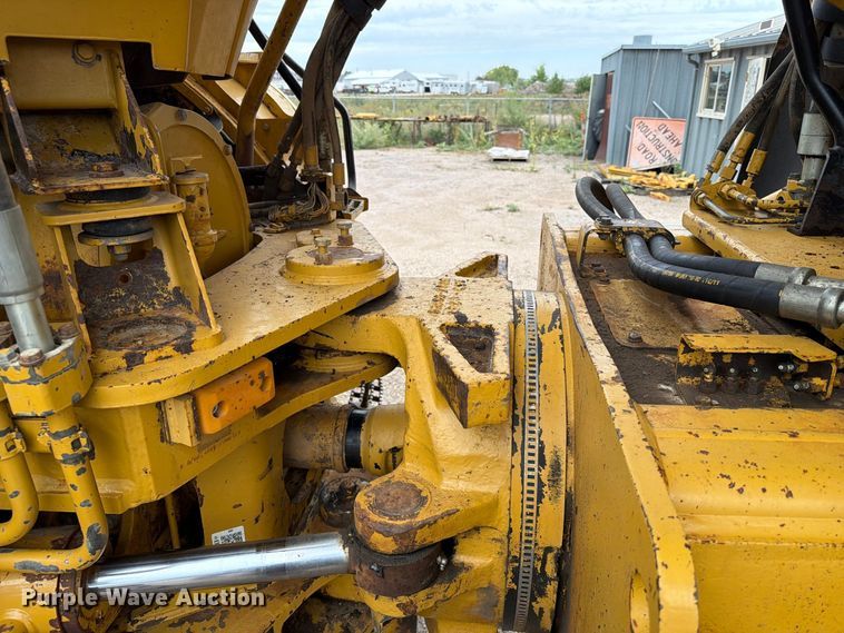 image for item EA0545 2005 Caterpillar 740 articulated haul truck