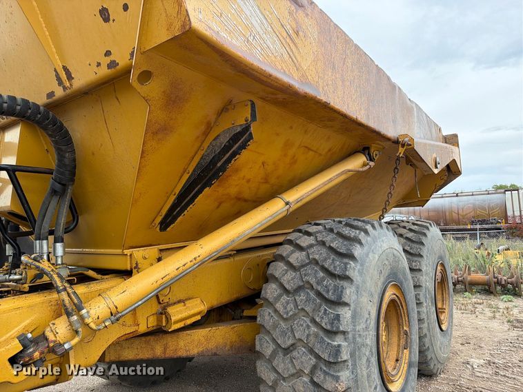 image for item EA0545 2005 Caterpillar 740 articulated haul truck