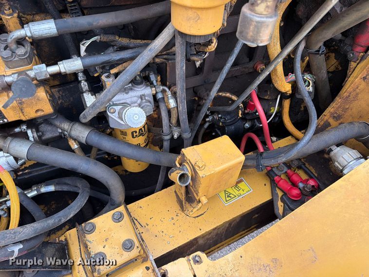 image for item EA0545 2005 Caterpillar 740 articulated haul truck
