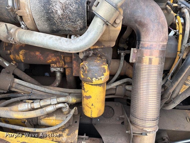 image for item EA0545 2005 Caterpillar 740 articulated haul truck