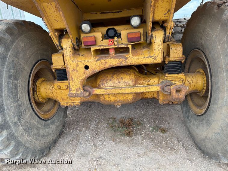 image for item EA0545 2005 Caterpillar 740 articulated haul truck