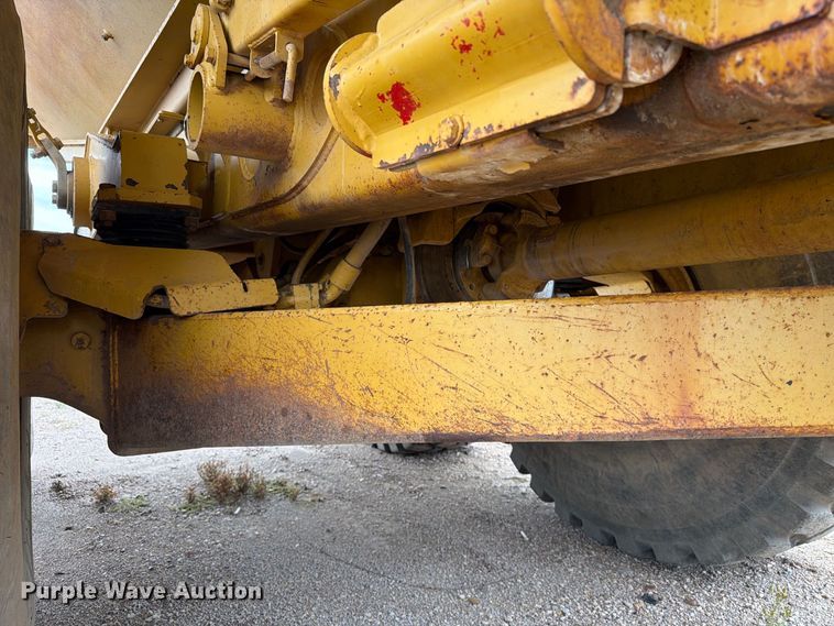 image for item EA0545 2005 Caterpillar 740 articulated haul truck