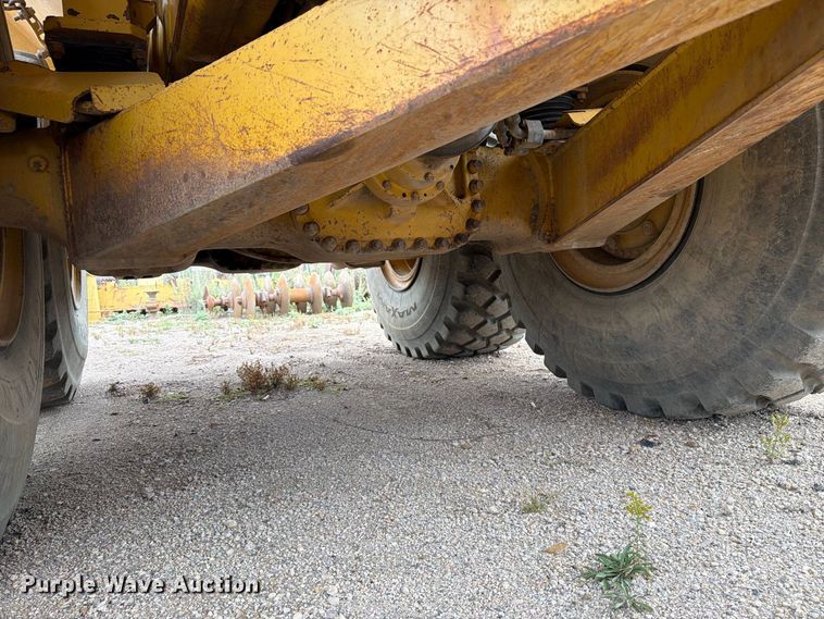 image for item EA0545 2005 Caterpillar 740 articulated haul truck
