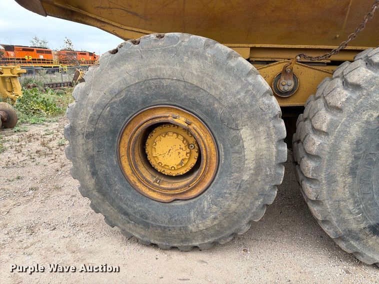 image for item EA0545 2005 Caterpillar 740 articulated haul truck
