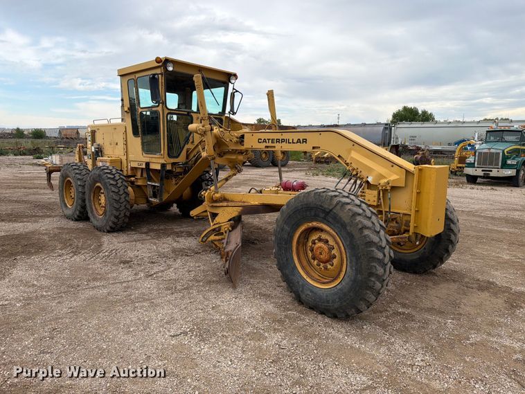 image for item EA0546 1982 Caterpillar 140G motor grader