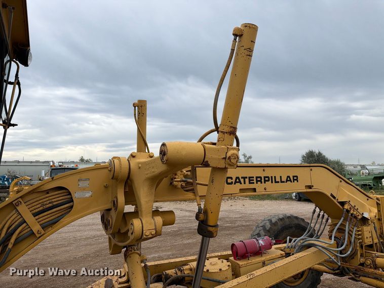 image for item EA0546 1982 Caterpillar 140G motor grader
