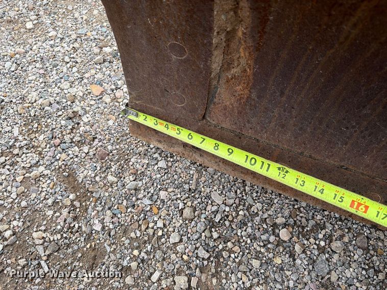 image for item EA0546 1982 Caterpillar 140G motor grader