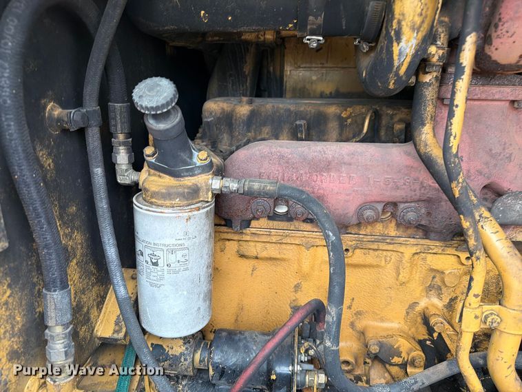 image for item EA0546 1982 Caterpillar 140G motor grader