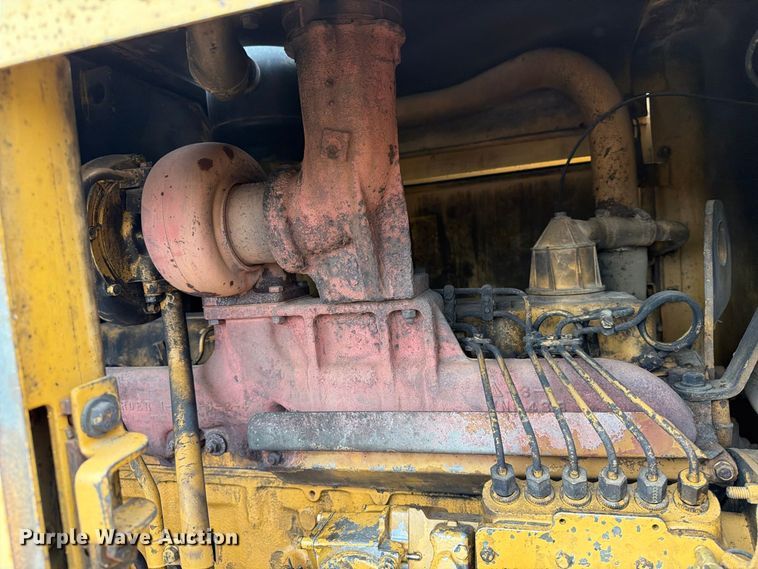image for item EA0546 1982 Caterpillar 140G motor grader