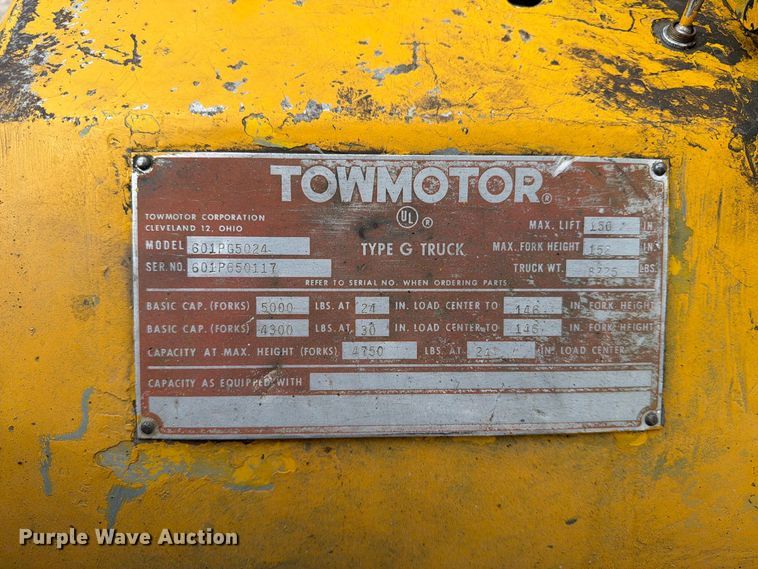 image for item EA0547 Towmotor 601PG5024 forklift
