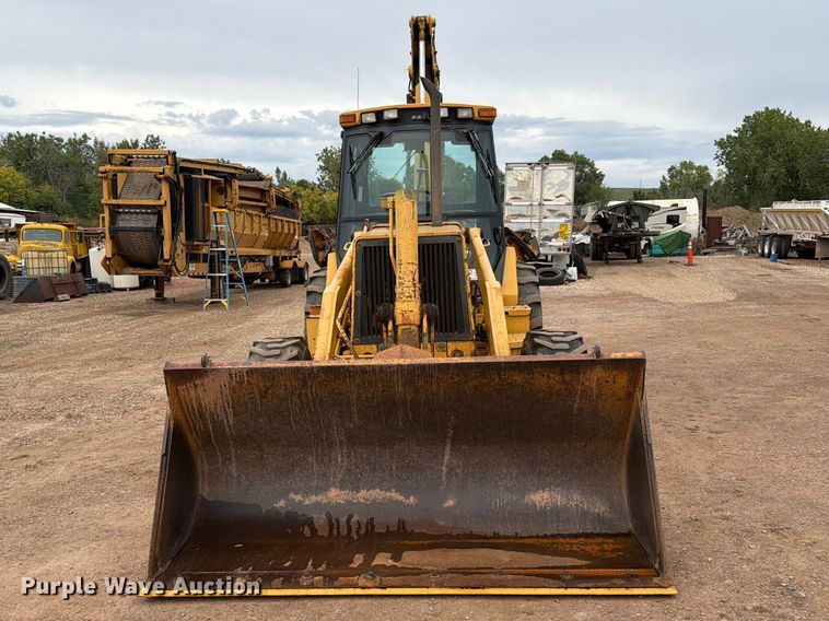 image for item EA0549 1993 John Deere 710D backhoe