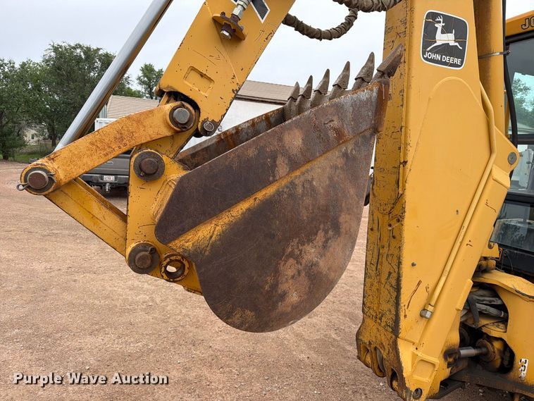 image for item EA0549 1993 John Deere 710D backhoe
