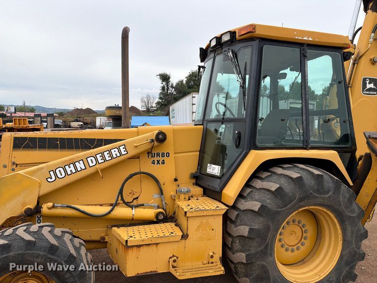 image for item EA0549 1993 John Deere 710D backhoe
