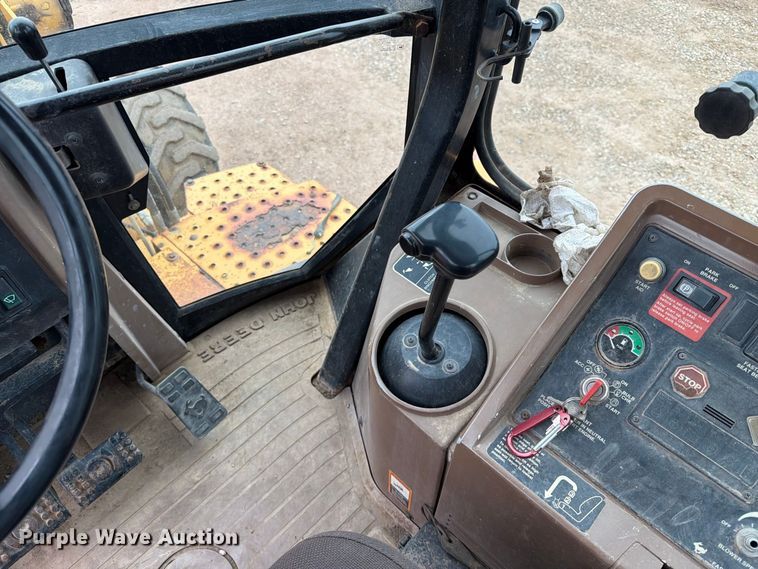 image for item EA0549 1993 John Deere 710D backhoe