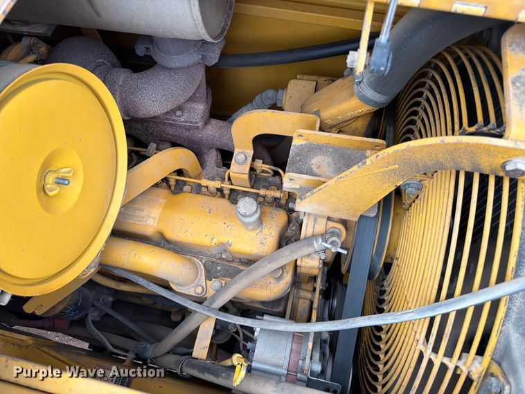 image for item EA0549 1993 John Deere 710D backhoe