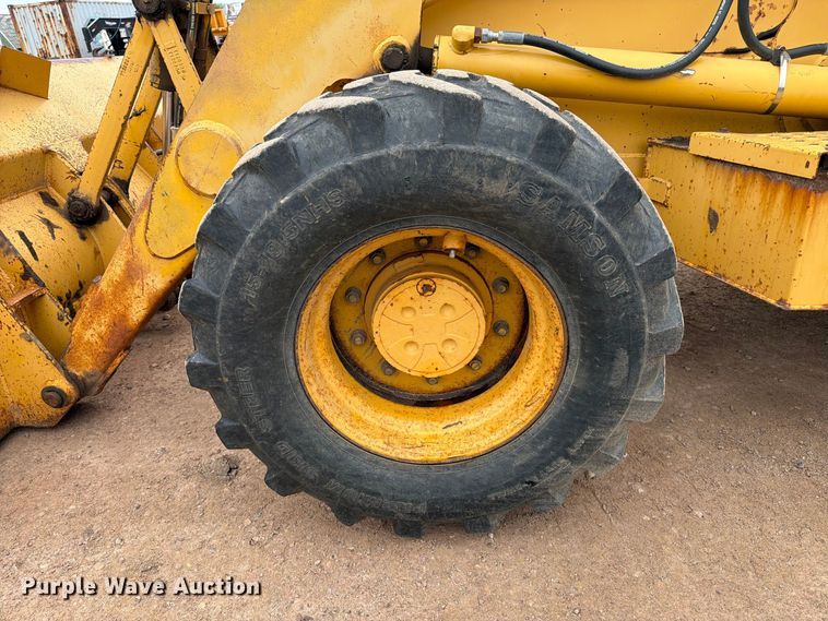 image for item EA0549 1993 John Deere 710D backhoe