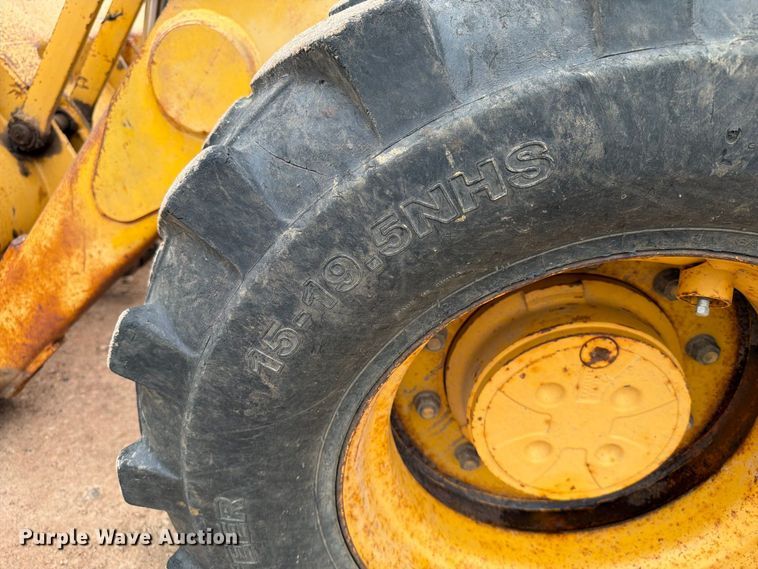 image for item EA0549 1993 John Deere 710D backhoe