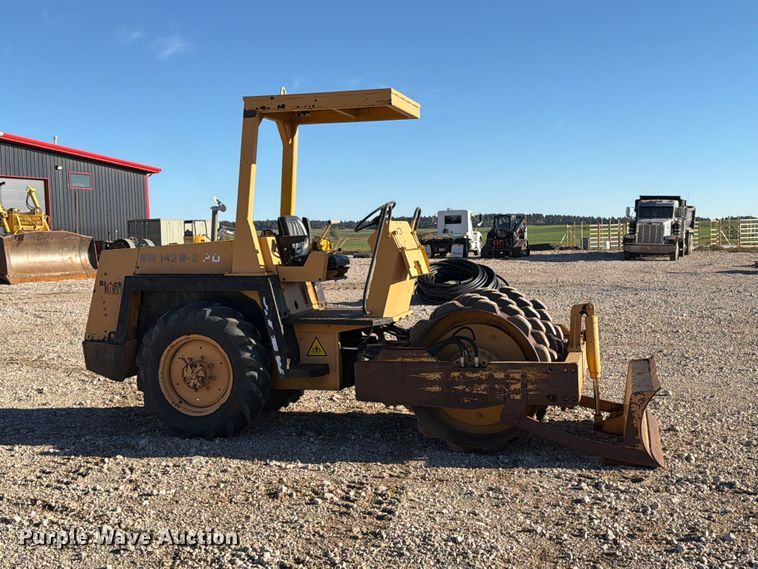 image for item EA0552 1988 Bomag BW142PDB single drum vibratory roller