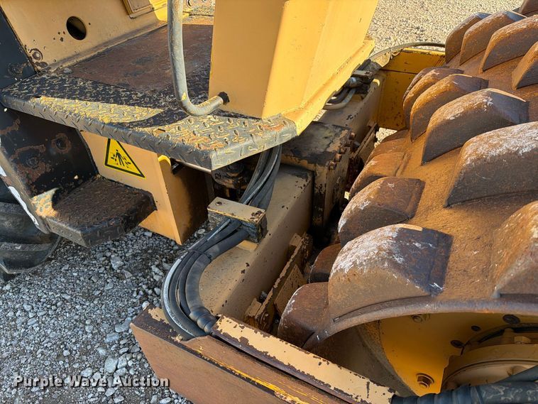 image for item EA0552 1988 Bomag BW142PDB single drum vibratory roller