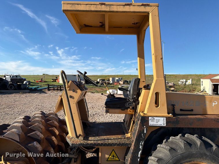 image for item EA0552 1988 Bomag BW142PDB single drum vibratory roller