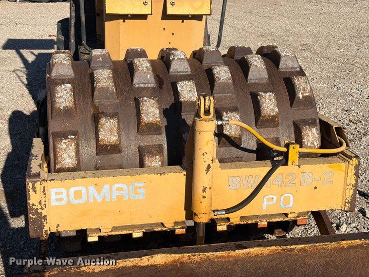 image for item EA0552 1988 Bomag BW142PDB single drum vibratory roller