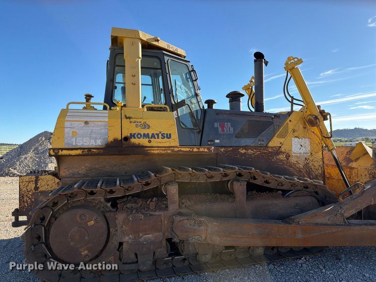 image for item EA0553 2001 Komatsu D155AX-5 dozer