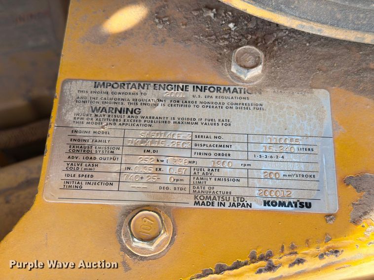 image for item EA0553 2001 Komatsu D155AX-5 dozer