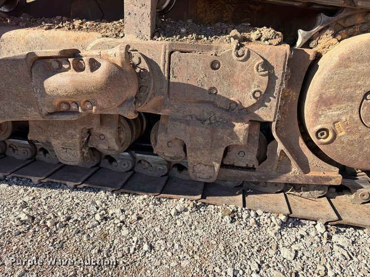 image for item EA0553 2001 Komatsu D155AX-5 dozer