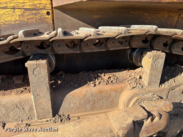image for item EA0553 2001 Komatsu D155AX-5 dozer
