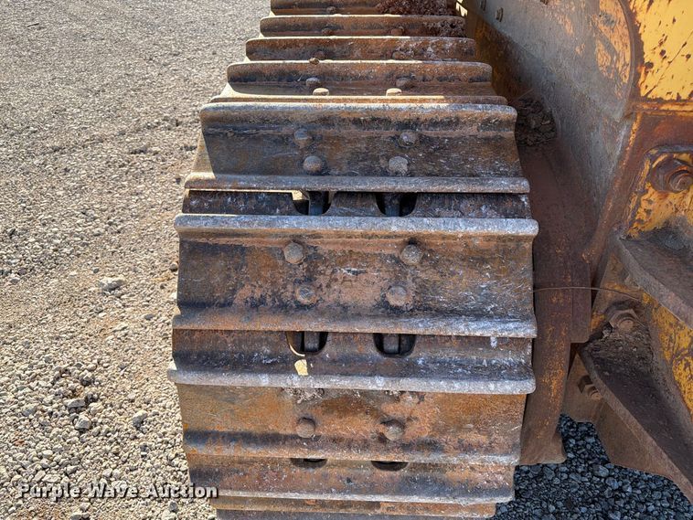 image for item EA0553 2001 Komatsu D155AX-5 dozer