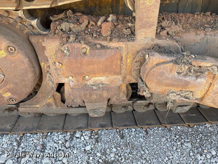 image for item EA0553 2001 Komatsu D155AX-5 dozer
