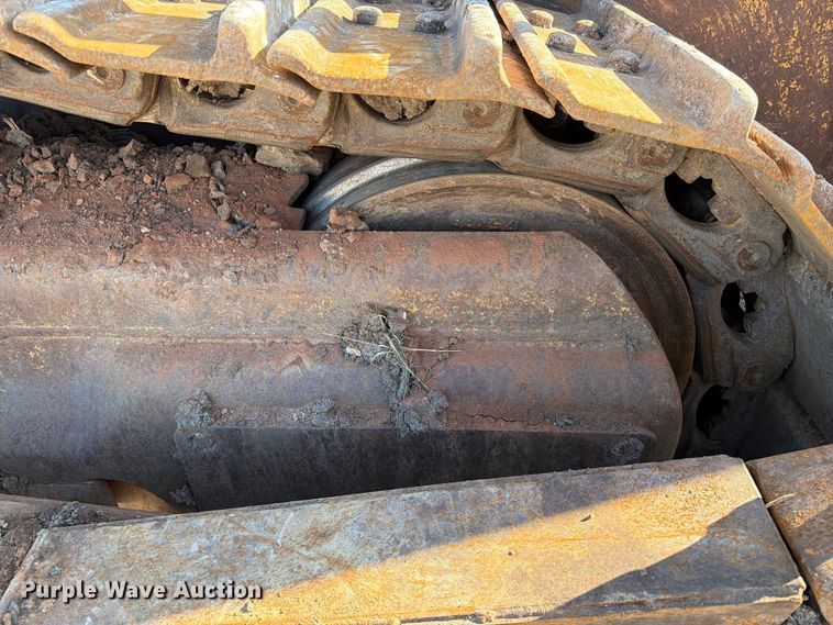 image for item EA0553 2001 Komatsu D155AX-5 dozer