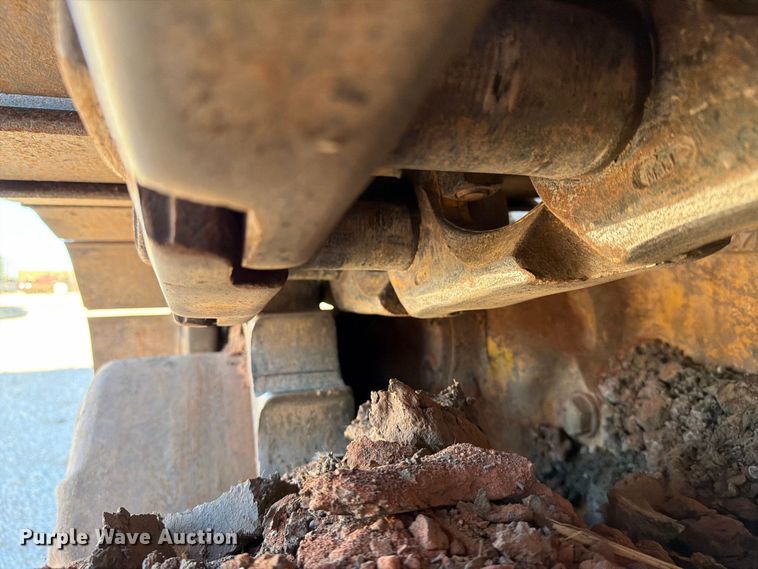 image for item EA0553 2001 Komatsu D155AX-5 dozer