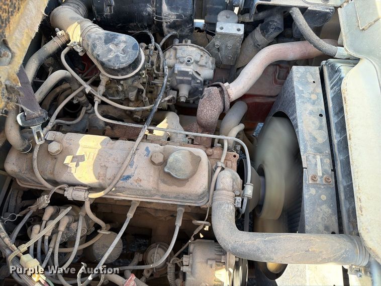 image for item EA0555 Nissan PH02 forklift