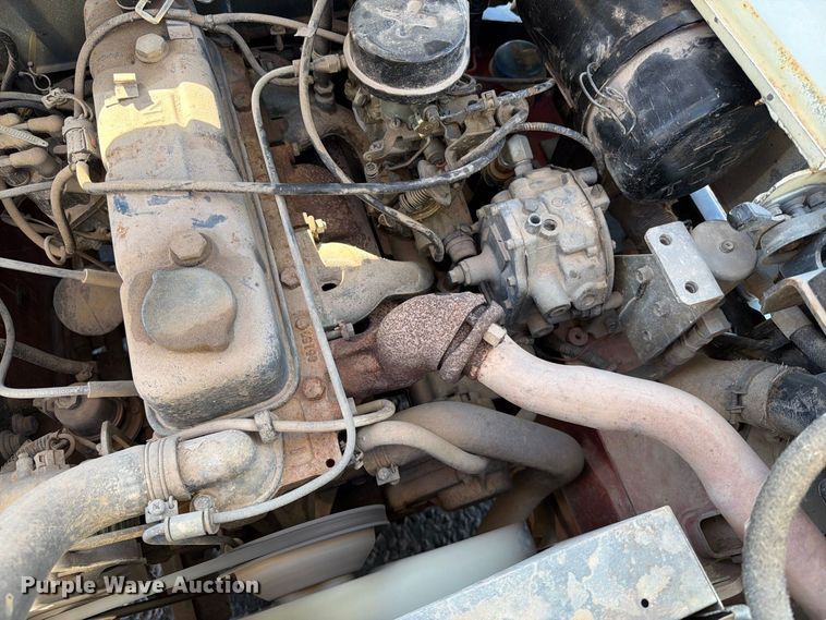 image for item EA0555 Nissan PH02 forklift