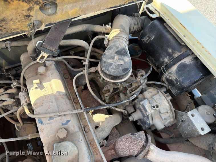 image for item EA0555 Nissan PH02 forklift