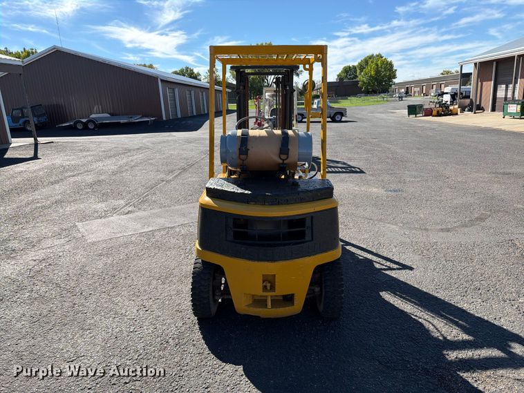 image for item EA0556 Mitsubishi FG25 forklift