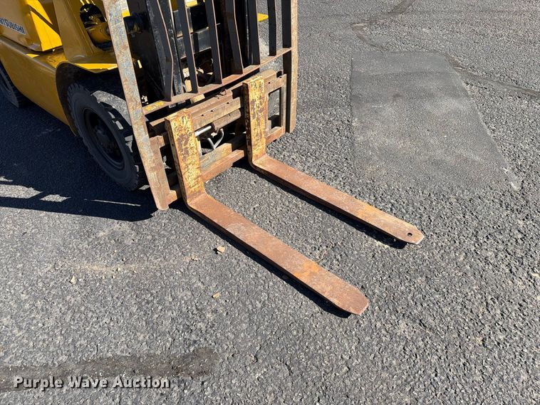 image for item EA0556 Mitsubishi FG25 forklift