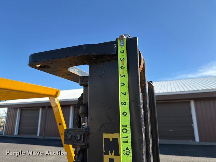 image for item EA0556 Mitsubishi FG25 forklift