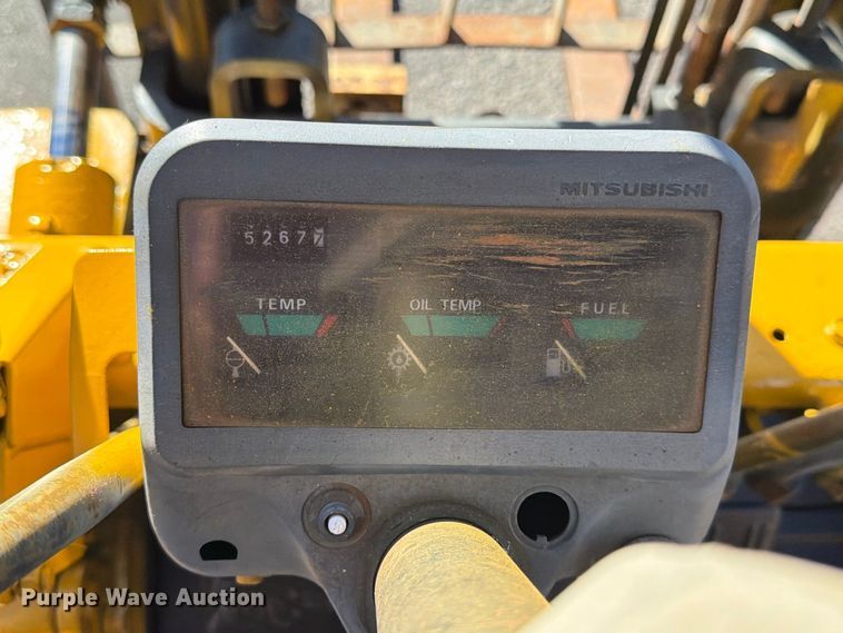 image for item EA0556 Mitsubishi FG25 forklift