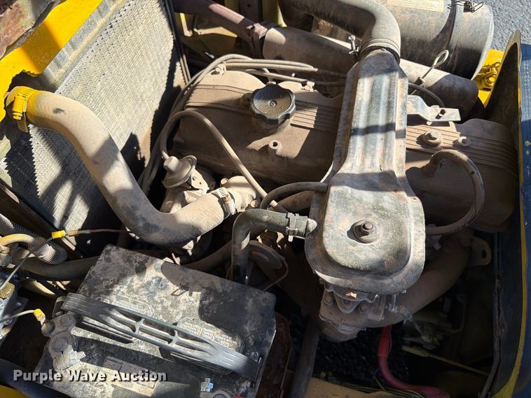 image for item EA0556 Mitsubishi FG25 forklift
