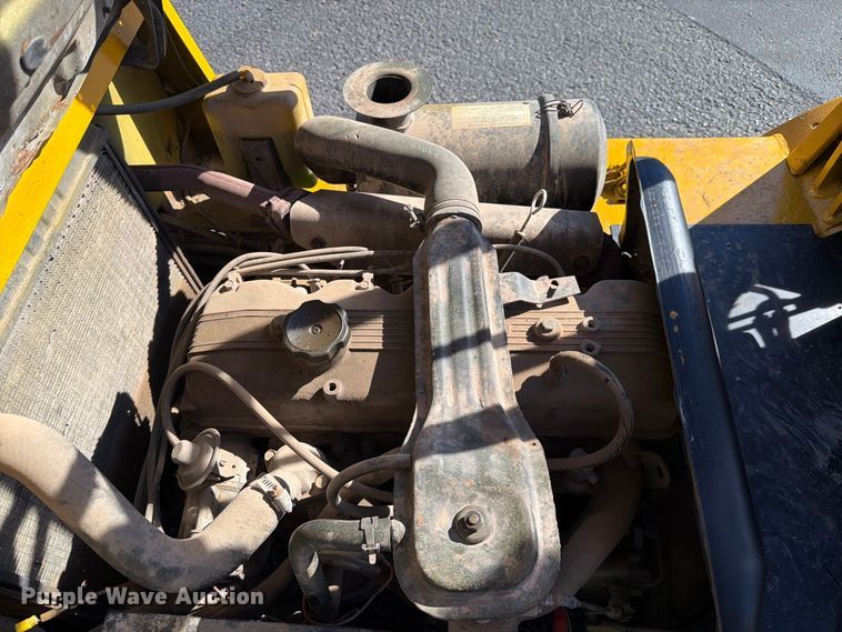 image for item EA0556 Mitsubishi FG25 forklift