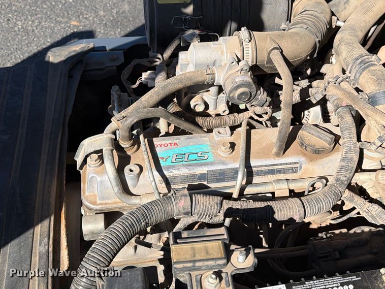 image for item EA0557 Toyota 8FGU25 forklift