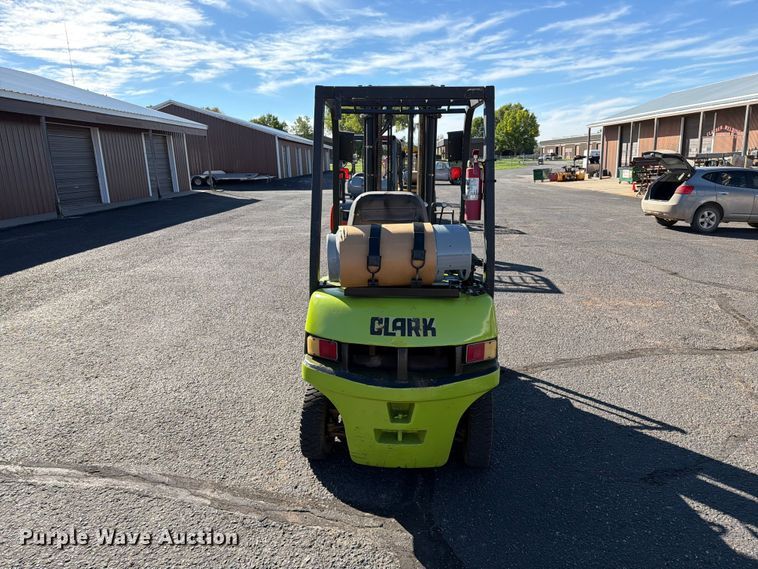 image for item EA0558 Clark CMP 15 