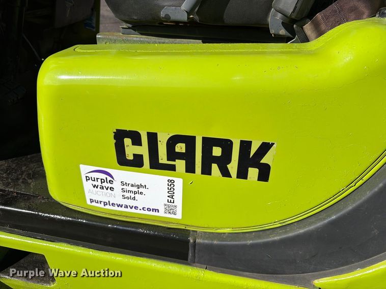 image for item EA0558 Clark CMP 15 