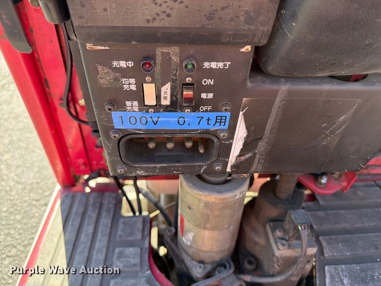 image for item EA0559 Toyota 3FBKL7 forklift