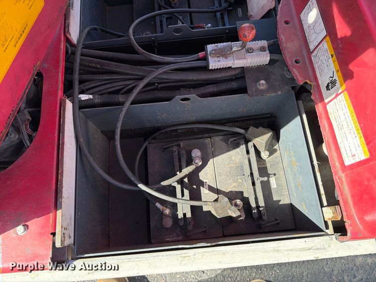 image for item EA0559 Toyota 3FBKL7 forklift
